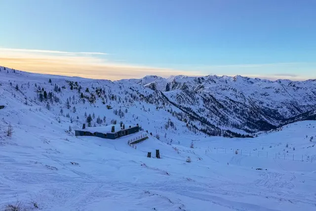 Skiferie i Isola 2000